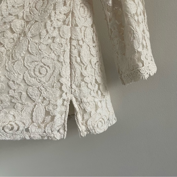 Lace Blouse ✨ - Picture 3 of 4